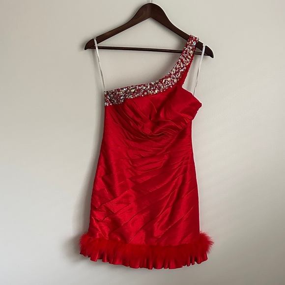 Hannah S Dresses & Skirts - Elegant One-Shoulder Red Prom Dress with Sparkling Multicolor Beaded Strap